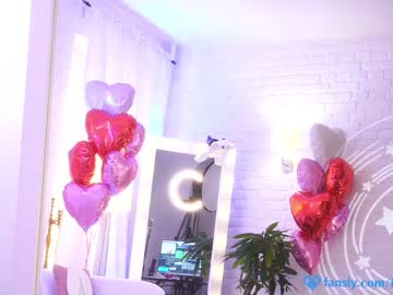 Nude cam girl eva_fashionista image #3887200