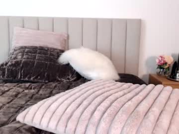 Nude cam girl alaiaxox image #5908077