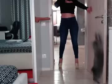 Nude cam girl carmela_fox image #1226566
