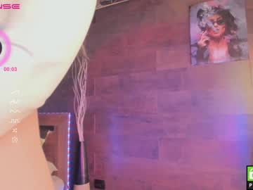 Nude cam girl yolandabertha image #3897761