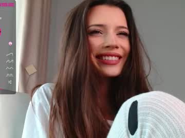 Nude cam girl isia_slay image #1033305