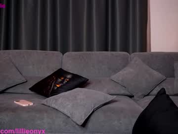 Nude cam girl lillieonyx image #1580459