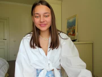 Nude cam girl eleonora_linn image #2203116