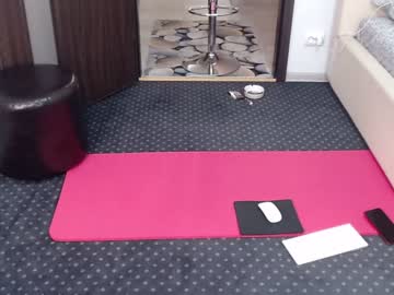 Nude cam girl carmela_fox image #3150622