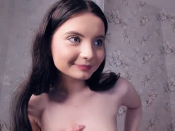 Nude cam girl galaxyanns image #5658677