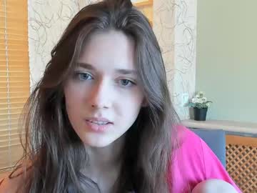 Nude cam girl willa_williams image #3236240