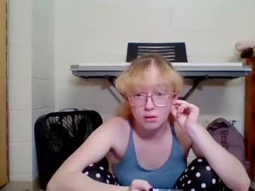 Nude cam girl blonde_katie image #5791132