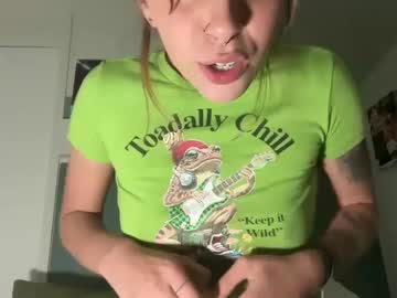 Nude cam girl jadeskii image #6697863