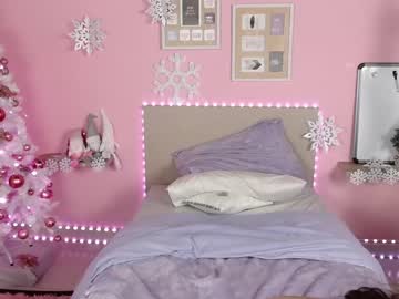 Nude cam girl little_effy18 image #729012