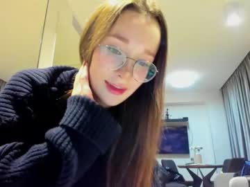 Nude cam girl ellie_leen image #470477