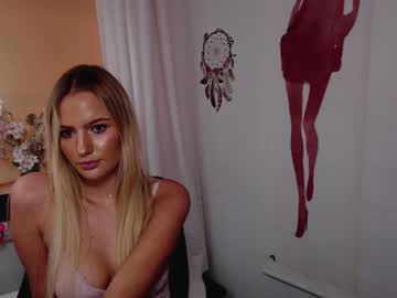 Nude cam girl shy_zorii image #1600326