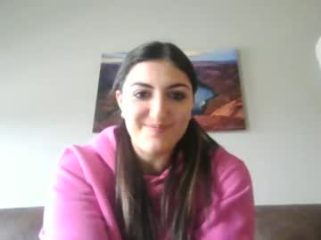 Nude cam girl lynn1717 image #3268391
