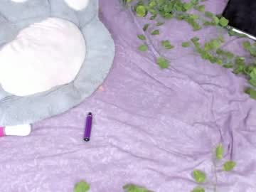 Nude cam girl _servuss_ image #3147425