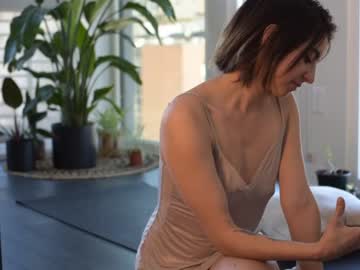 Nude cam girl lizmreow image #1552161