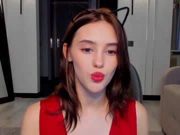 Nude cam girl angella_kleee image #5317573