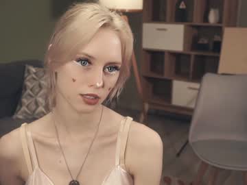Nude cam girl audreycarvin image #6636863
