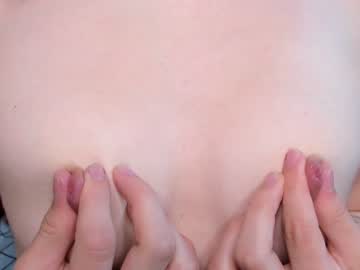 Nude cam girl joanbravvo image #2213363