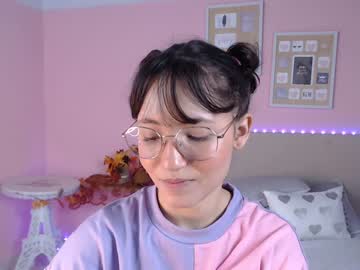 Nude cam girl little_effy18 image #424400