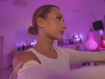 Nude cam girl hannahjames710 image #5754090