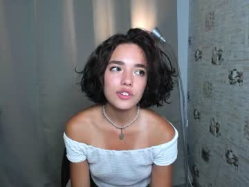 Nude cam girl ella_flare image #2482326
