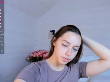 Nude cam girl darling_kira image #2854845