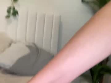 Nude cam girl gia_is_horny image #6402106