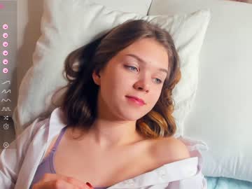 Nude cam girl lesi_weis image #5982047