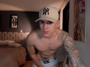 Nude cam man mike_montoya image #1527196