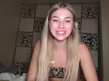 Nude cam girl blayzeenvy image #4172793
