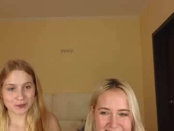 Nude cam girl annikie image #5718581