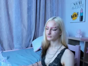 Nude cam girl erika__lodge image #2289404