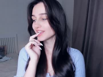 Nude cam girl alice_caprrice image #4849175