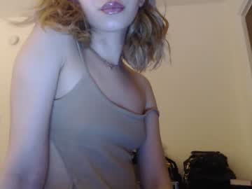 Nude cam tranny novafrey image #3392068