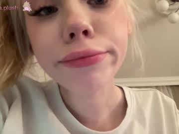 Nude cam girl sonyaplush image #4442838