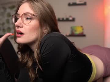 Nude cam girl emma_ruby image #4540010