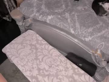 Nude cam couple lilahxxxaxel image #3545571