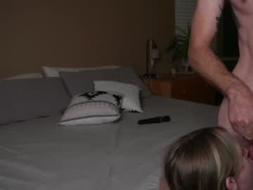 Nude cam couple thenaughtynomads image #4752034