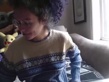 Nude cam girl darling_kyanna image #1501204