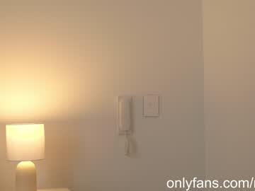 Nude cam girl naughtysammx image #6495626