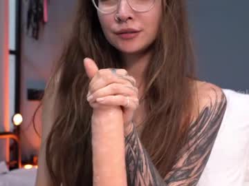 Nude cam girl _deepthroatgalactica image #2564276