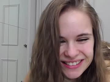 Nude cam girl olivia_nikolson image #1595401
