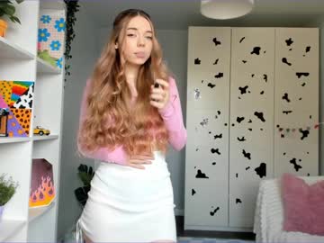 Nude cam girl thisisamelia image #4166640