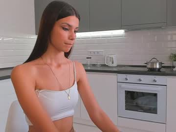 Nude cam girl janecoxa image #5650259