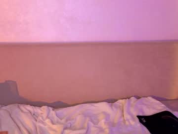 Nude cam girl angella_kleee image #6301813