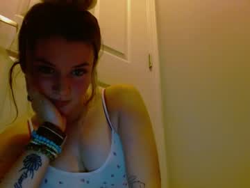 Nude cam girl scarlettmartin image #6136354