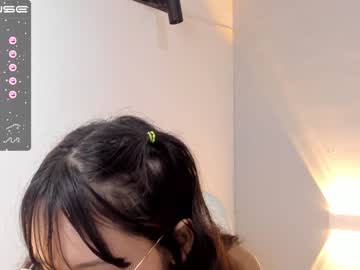 Nude cam girl little_effy18 image #3439983