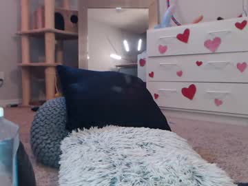 Nude cam girl skyewatson image #2645374