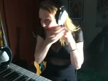 Nude cam girl kaileeshy image #2007909