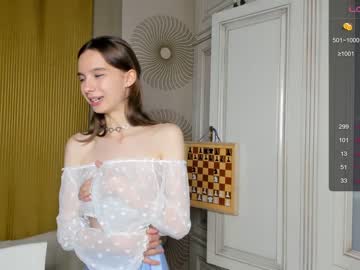 Nude cam girl happiness_call image #5372035