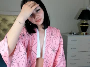 Nude cam girl kare_maya image #1646998
